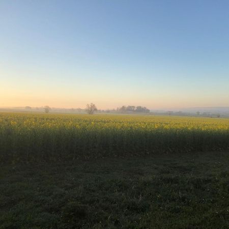 Rosloevs Gard Vackert Boende I En Naturskoen Miljoe. Flyinge Esterno foto